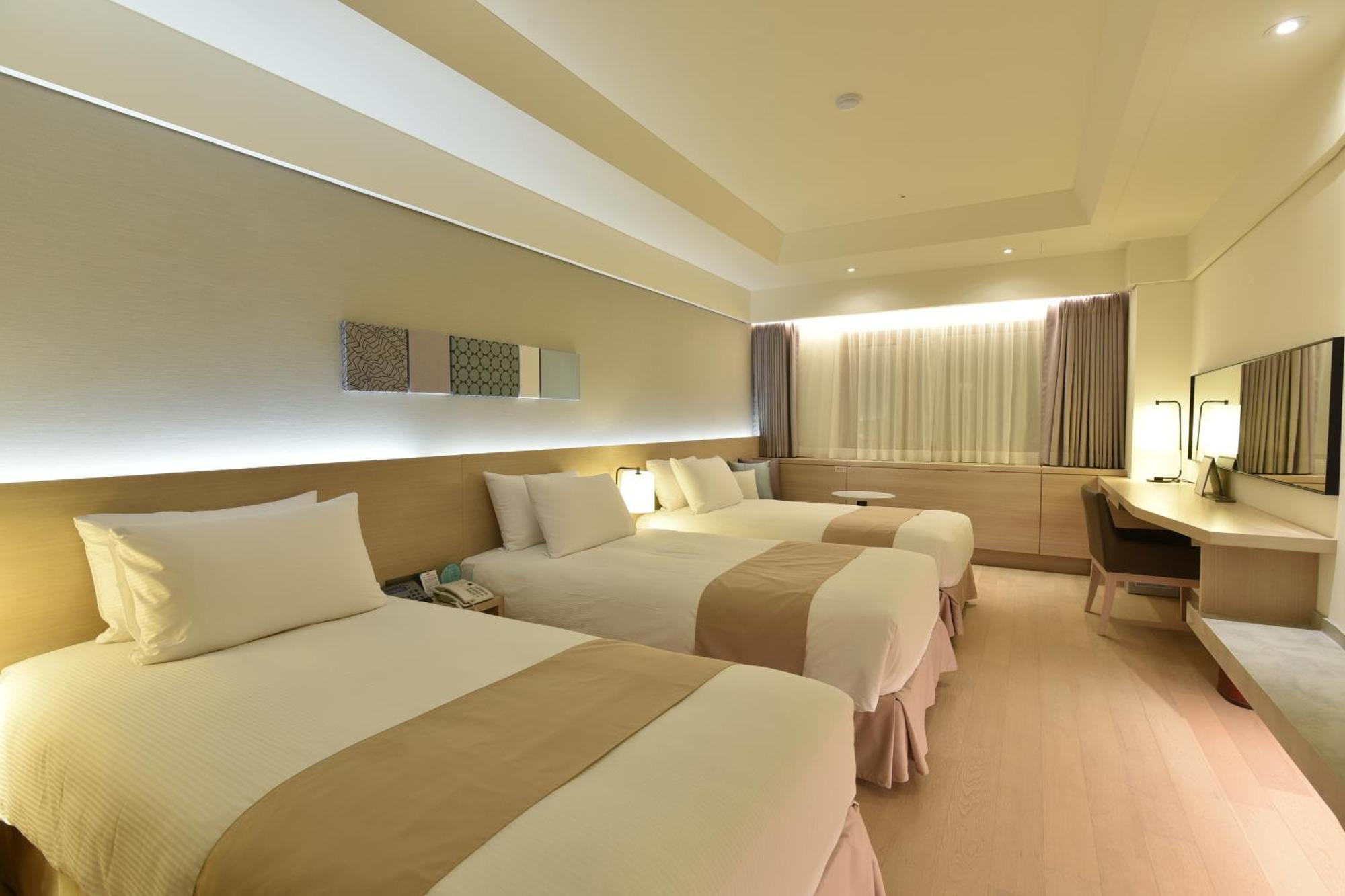 Dreibettzimmer